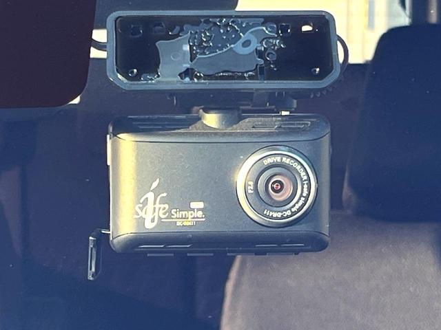 ルーミー カスタムＧ　Ｓ　ＳＤナビ　両側電動スライドドア　衝突被害軽減システム　禁煙車　バックカメラ　フルセグ　スマートキー　ＬＥＤヘッド　ＥＴＣ　クルコン　純正１４インチアルミ　オートエアコン　Ｂｌｕｅｔｏｏｔｈ再生（32枚目）