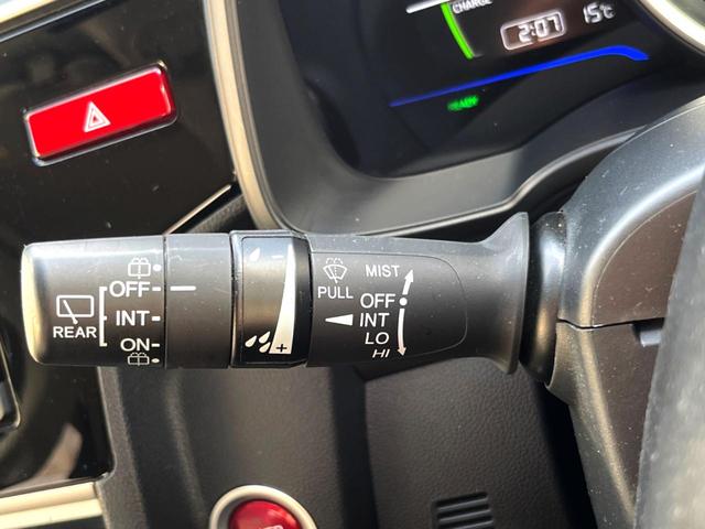 フィットハイブリッド Ｆパッケージ　純正ナビ　バックカメラ　スマートキー　ＥＴＣ　オートライト　オートエアコン　Ｂｌｕｅｔｏｏｔｈ　ＣＤ　ＤＶＤ再生（47枚目）