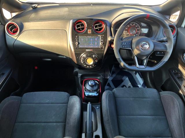 グループ総在庫数約３０，０００台！！全国の系列店からメーカー・車種問わずご紹介出来るので、あなたにピッタリのお車が見つかるはずです♪まずはお問い合わせ下さい☆