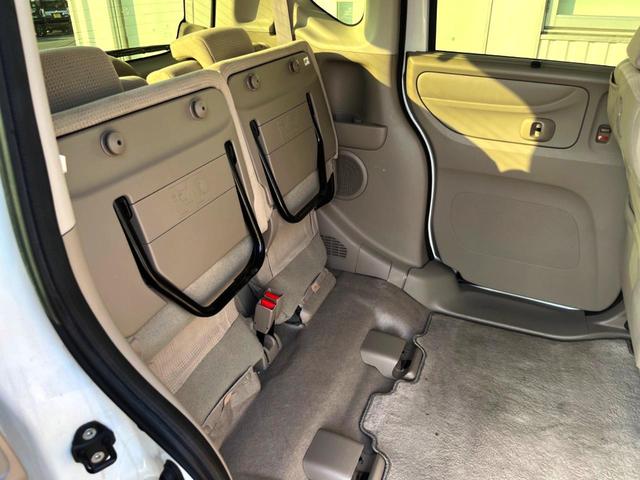 Ｎ－ＢＯＸ Ｇ・Ｌパッケージ　電動スライドドア　純正ナビ　バックカメラ　スマートキー　ＥＴＣ　オートエアコン　ＣＤ　ＤＶＤ再生　地デジ（33枚目）