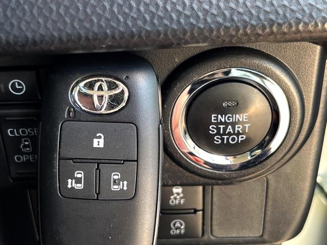 ルーミー カスタムＧ－Ｔ　両側電動スライドドア　９型ナビ　全周囲カメラ　衝突軽減装置　禁煙車　シートヒーター　ドラレコ　コーナーセンサー　スマートキー　ＬＥＤヘッド　ＥＴＣ　オートブレーキホールド　オートライト（7枚目）