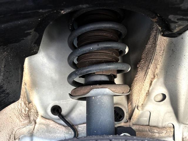 ルーミー カスタムＧ－Ｔ　両側電動スライドドア　９型ナビ　全周囲カメラ　衝突軽減装置　禁煙車　シートヒーター　ドラレコ　コーナーセンサー　スマートキー　ＬＥＤヘッド　ＥＴＣ　オートブレーキホールド　オートライト（20枚目）