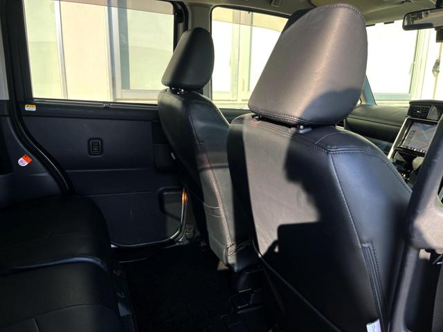 ルーミー カスタムＧ－Ｔ　両側電動スライドドア　９型ナビ　全周囲カメラ　衝突軽減装置　禁煙車　シートヒーター　ドラレコ　コーナーセンサー　スマートキー　ＬＥＤヘッド　ＥＴＣ　オートブレーキホールド　オートライト（32枚目）