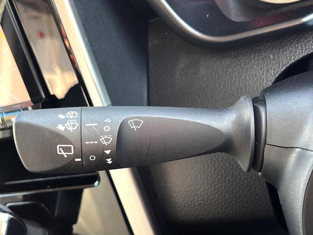 ルーミー カスタムＧ－Ｔ　両側電動スライドドア　９型ナビ　全周囲カメラ　衝突軽減装置　禁煙車　シートヒーター　ドラレコ　コーナーセンサー　スマートキー　ＬＥＤヘッド　ＥＴＣ　オートブレーキホールド　オートライト（45枚目）