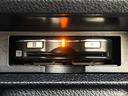 ヴォクシー ＺＳ　煌　セーフティセンスＣ　両側電動スライド　ＳＤナビ　バックカメラ　ＥＴＣ　フルセグ　ＬＥＤヘッド　コーナーセンサー　スマートキー　オートライト　オートエアコン　純正１６インチアルミ　ＣＤ　ＤＶＤ再生（6枚目）