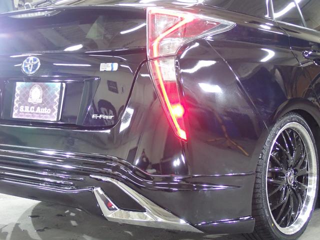 プリウス Ｓ　４ＷＤ　新品１９インチアルミ＆タイヤ　ＬＥＤデイライト付エアロ　ダウンサス　Ｂｌｕｅｔｏｏｔｈオーディオ　純正ナビ　Ｒカメラ　ＥＴＣ　スマートキー２個（35枚目）