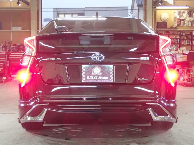 プリウス Ｓ　４ＷＤ　新品１９インチアルミ＆タイヤ　ＬＥＤデイライト付エアロ　ダウンサス　Ｂｌｕｅｔｏｏｔｈオーディオ　純正ナビ　Ｒカメラ　ＥＴＣ　スマートキー２個（37枚目）