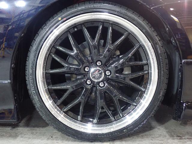 プリウス Ｓ　４ＷＤ　新品１９インチアルミ＆タイヤ　ＬＥＤデイライト付エアロ　ダウンサス　Ｂｌｕｅｔｏｏｔｈオーディオ　純正ナビ　Ｒカメラ　ＥＴＣ　スマートキー２個（47枚目）