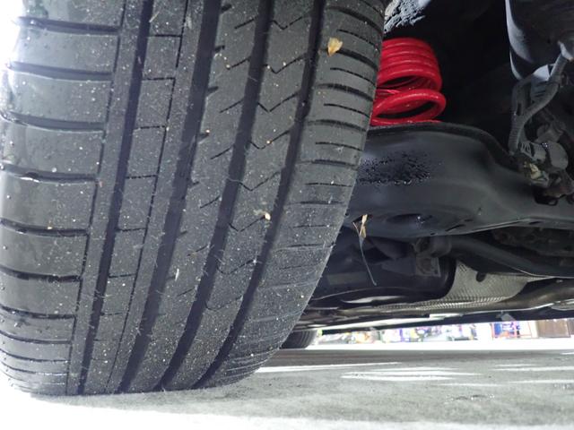 プリウス Ｓ　４ＷＤ　新品１９インチアルミ＆タイヤ　ＬＥＤデイライト付エアロ　ダウンサス　Ｂｌｕｅｔｏｏｔｈオーディオ　純正ナビ　Ｒカメラ　ＥＴＣ　スマートキー２個（53枚目）