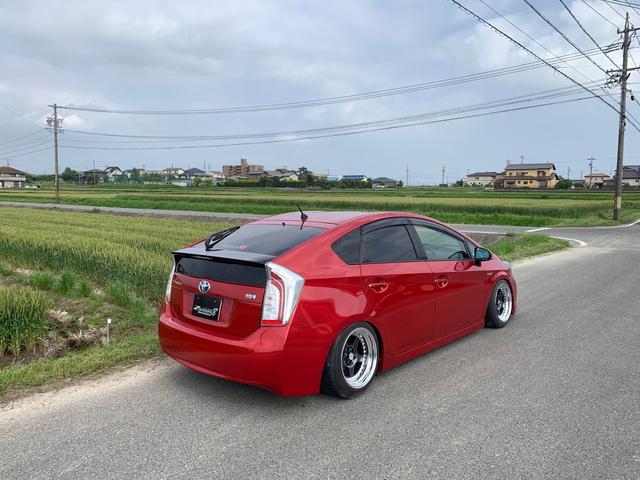 プリウス Ｇ　後期型　ＷＯＲＫ１６インチＡＷ　車高調　加工アクスル　社外フロントスポイラー　ブラックウッド調パネル　ハーフレザーシート　ＢＩＧ－Ｘ　ＥＴＣ　Ｂカメラ　クルコン　スロコン（30枚目）