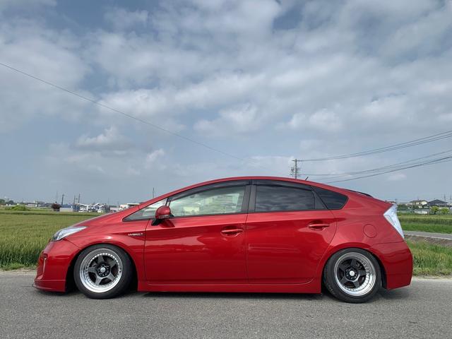 プリウス Ｇ　後期型　ＷＯＲＫ１６インチＡＷ　車高調　加工アクスル　社外フロントスポイラー　ブラックウッド調パネル　ハーフレザーシート　ＢＩＧ－Ｘ　ＥＴＣ　Ｂカメラ　クルコン　スロコン（33枚目）