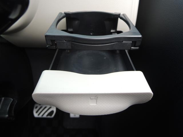 ココアプラスX アイドリングストップ 禁煙車 SDナビゲーション 地デジフルセグ バックカメラ スマートキー ルーフレール ドライブレコーダー付き サイドバイザー フロアマット(47枚目)