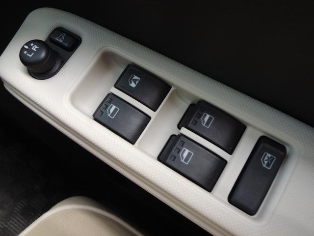 ココアプラスX アイドリングストップ 禁煙車 SDナビゲーション 地デジフルセグ バックカメラ スマートキー ルーフレール ドライブレコーダー付き サイドバイザー フロアマット(50枚目)