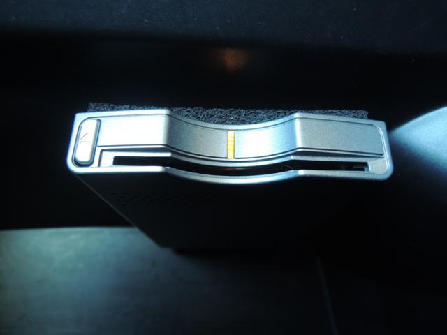 N-BOXカスタム 2トーンカラースタイル G・Aパッケージ 8インチナビ バックカメラ 両側パワースライド 前後ドライブレコーダ― Bluetoothオーディオ ETC フルセグTV 2トーンカラースタイル ブラックホイール 安心パッケージ(13枚目)