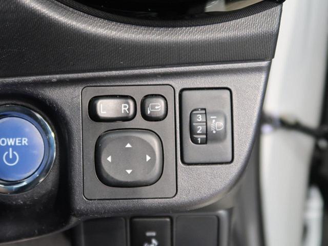 S 禁煙車 TRDエアロ SDナビ バックカメラ ETC 横滑り防止装置 アルミホイール オートエアコン 電動格納ミラー スマートキー オートライト シートリフター バニティーミラー(29枚目)