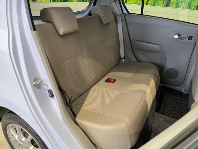 X メモリアルエディション 禁煙車 ETC CDプレイヤー キーレスエントリー 盗難防止システム 衝突安全ボディ ドアバイザー プライバシーガラス アイドリングストップ(9枚目)
