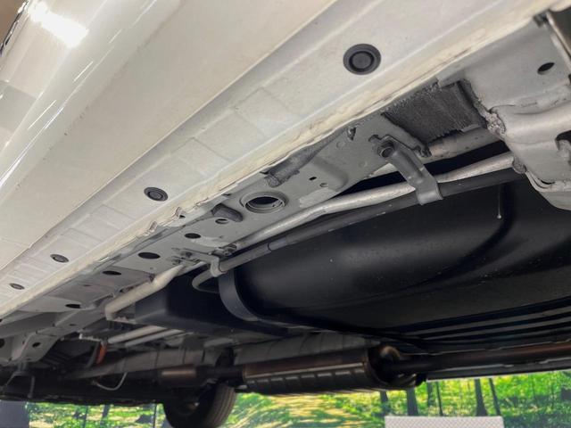 セレナ ｅ－パワー　ハイウェイスターＶ　純正１０型ナビ　プロパイロット　全周囲カメラ　デジタルインナーミラー　禁煙車　ブラインドスポットモニター　ハンズフリー両側電動ドア　ＥＴＣ　ドラレコ　リアオートエアコン　純正１６インチアルミ（21枚目）
