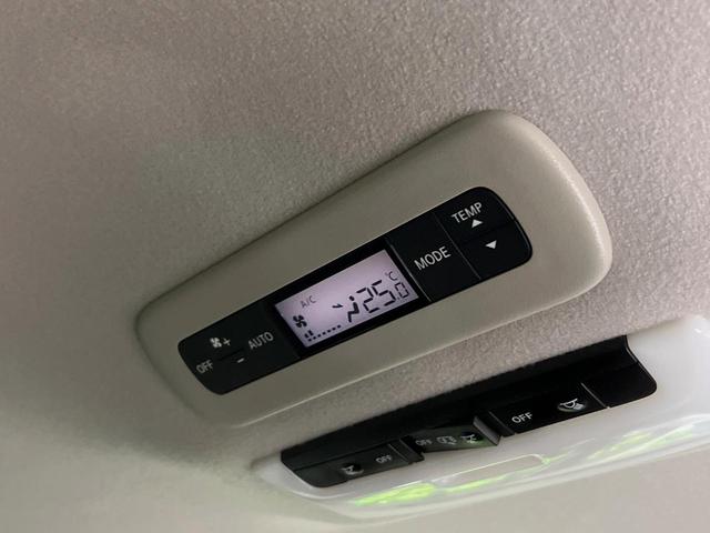 セレナ ｅ－パワー　ハイウェイスターＶ　純正１０型ナビ　プロパイロット　全周囲カメラ　デジタルインナーミラー　禁煙車　ブラインドスポットモニター　ハンズフリー両側電動ドア　ＥＴＣ　ドラレコ　リアオートエアコン　純正１６インチアルミ（35枚目）
