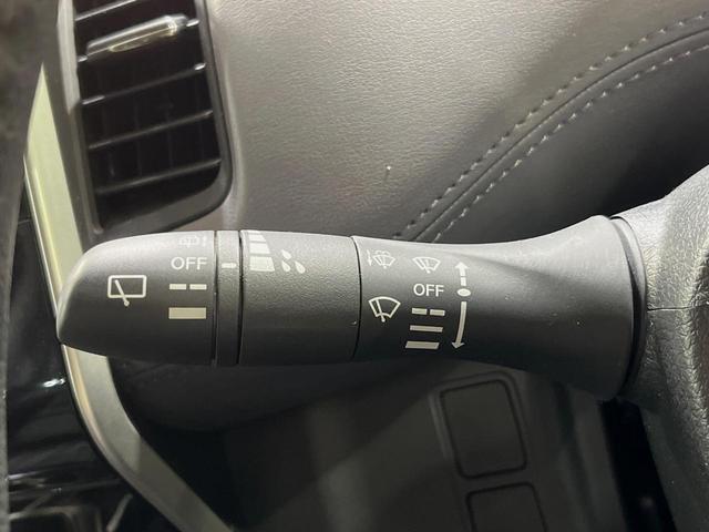 セレナ ｅ－パワー　ハイウェイスターＶ　純正１０型ナビ　プロパイロット　全周囲カメラ　デジタルインナーミラー　禁煙車　ブラインドスポットモニター　ハンズフリー両側電動ドア　ＥＴＣ　ドラレコ　リアオートエアコン　純正１６インチアルミ（44枚目）