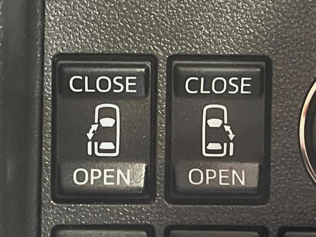 タント カスタムＲＳ　トップエディションＳＡ　両側電動ドア　純正ＳＤナビ　バックカメラ　衝突被害軽減システム　禁煙車　スマートキー　ＬＥＤヘッド　ＥＴＣ　オートライト　オートエアコン　純正１５インチアルミ　Ｂｌｕｅｔｏｏｔｈ　ＣＤ　ＤＶＤ再生（5枚目）