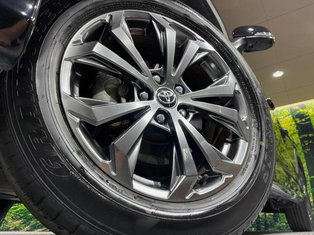 ＲＡＶ４ ハイブリッドＧ　４ＷＤ　１０．５インチ純正ディスプレイオーディオ　全周囲カメラ　衝突被害軽減システム　レーダークルーズコントロール　禁煙車　電動リアゲート　スマートキー　ＬＥＤヘッド　ＥＴＣ２．０　オートハイビーム（12枚目）