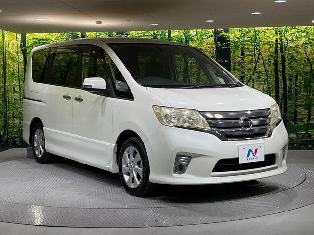 セレナ ハイウェイスター Vセレクション 両側電動ドア 純正SDナビ バックカメラ 禁煙車 スマートキー ビルトインETC クルコン オートライト オートエアコン 純正16インチアルミ リアエアコン Bluetooth CD DVD再生(17枚目)