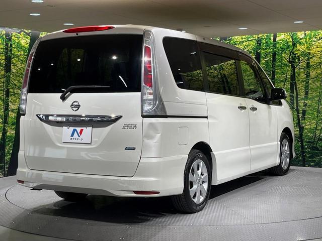 セレナ ハイウェイスター Vセレクション 両側電動ドア 純正SDナビ バックカメラ 禁煙車 スマートキー ビルトインETC クルコン オートライト オートエアコン 純正16インチアルミ リアエアコン Bluetooth CD DVD再生(18枚目)