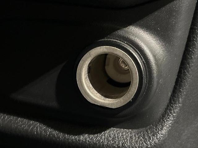 セレナ ハイウェイスター Vセレクション 両側電動ドア 純正SDナビ バックカメラ 禁煙車 スマートキー ビルトインETC クルコン オートライト オートエアコン 純正16インチアルミ リアエアコン Bluetooth CD DVD再生(30枚目)