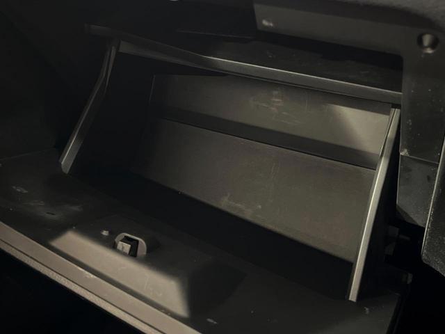 セレナ ハイウェイスター Vセレクション 両側電動ドア 純正SDナビ バックカメラ 禁煙車 スマートキー ビルトインETC クルコン オートライト オートエアコン 純正16インチアルミ リアエアコン Bluetooth CD DVD再生(40枚目)