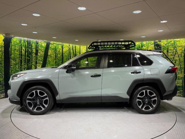 ＲＡＶ４ アドベンチャー　４ＷＤ　純正９インチＳＤナビ　バックカメラ　衝突被害軽減システム　レーダークルーズ　禁煙車　電動リアゲート　パワーシート　ドライブレコーダー　コーナーセンサー　スマートキー　ＬＥＤヘッド　ＥＴＣ２．０（60枚目）