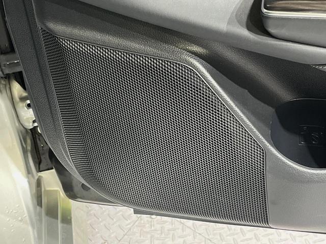 クラウンハイブリッド Ｓ　Ｃパッケージ　純正ＳＤナビ　全周囲カメラ　衝突被害軽減システム　レーダークルーズコントロール　禁煙車　前席シートエアコン　ドラレコ　コーナーセンサー　スマートキー　ＬＥＤヘッド　ビルトインＥＴＣ　オートハイビーム（49枚目）