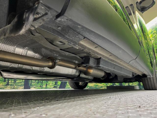 クラウンクロスオーバー Ｇアドバンスド・レザーパッケージ　１２．３型ＤＡ　デジタルインナーミラー　禁煙車　全周囲カメラ　ブラック本革シート　シートベンチレーション　４眼ＬＥＤヘッド　ハンドルヒーター　パワーシート　ブラインドスポットモニター　電動リアゲート（22枚目）