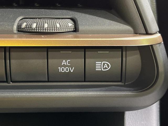 クラウンクロスオーバー Ｇアドバンスド・レザーパッケージ　１２．３型ＤＡ　デジタルインナーミラー　禁煙車　全周囲カメラ　ブラック本革シート　シートベンチレーション　４眼ＬＥＤヘッド　ハンドルヒーター　パワーシート　ブラインドスポットモニター　電動リアゲート（36枚目）