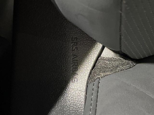クラウンクロスオーバー Ｇアドバンスド・レザーパッケージ　１２．３型ＤＡ　デジタルインナーミラー　禁煙車　全周囲カメラ　ブラック本革シート　シートベンチレーション　４眼ＬＥＤヘッド　ハンドルヒーター　パワーシート　ブラインドスポットモニター　電動リアゲート（44枚目）