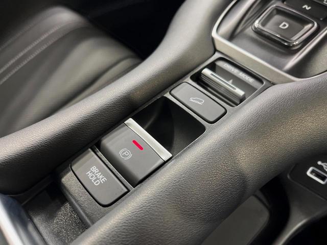 ZR-V e:HEV Z特別仕様車ブラックスタイル メーカーナビ 全周囲カメラ BOSEサウンド BSI 後退出庫サポート 禁煙車 ハンズフリー電動リアゲート 本革シート 前席パワーシート 全席シートヒーター ETC2.0 ワイヤレス充電 ドラレコ(29枚目)