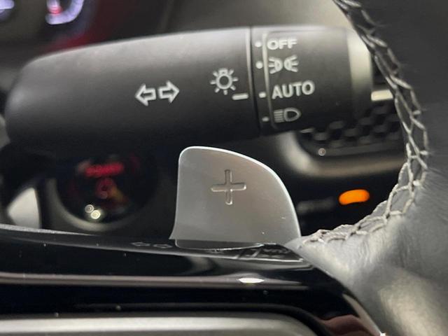 ZR-V e:HEV Z特別仕様車ブラックスタイル メーカーナビ 全周囲カメラ BOSEサウンド BSI 後退出庫サポート 禁煙車 ハンズフリー電動リアゲート 本革シート 前席パワーシート 全席シートヒーター ETC2.0 ワイヤレス充電 ドラレコ(36枚目)