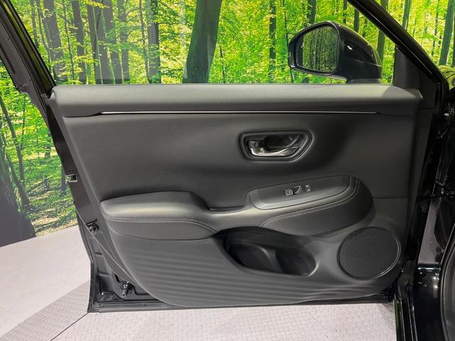 ZR-V e:HEV Z特別仕様車ブラックスタイル メーカーナビ 全周囲カメラ BOSEサウンド BSI 後退出庫サポート 禁煙車 ハンズフリー電動リアゲート 本革シート 前席パワーシート 全席シートヒーター ETC2.0 ワイヤレス充電 ドラレコ(41枚目)