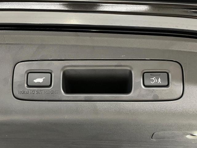 ZR-V e:HEV Z特別仕様車ブラックスタイル メーカーナビ 全周囲カメラ BOSEサウンド BSI 後退出庫サポート 禁煙車 ハンズフリー電動リアゲート 本革シート 前席パワーシート 全席シートヒーター ETC2.0 ワイヤレス充電 ドラレコ(57枚目)