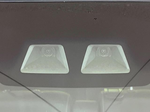 タント カスタムＲＳ　トップエディションＳＡＩＩＩ　ターボ　両側電動スライドドア　純正ＳＤナビ　バックカメラ　衝突被害軽減システム　禁煙車　シートヒーター　スマートキー　ＬＥＤヘッドライト　ＥＴＣ　オートマチックハイビーム　オートライト　オートエアコン（5枚目）