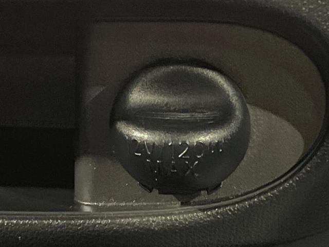 タント カスタムＲＳ　トップエディションＳＡＩＩＩ　ターボ　両側電動スライドドア　純正ＳＤナビ　バックカメラ　衝突被害軽減システム　禁煙車　シートヒーター　スマートキー　ＬＥＤヘッドライト　ＥＴＣ　オートマチックハイビーム　オートライト　オートエアコン（35枚目）