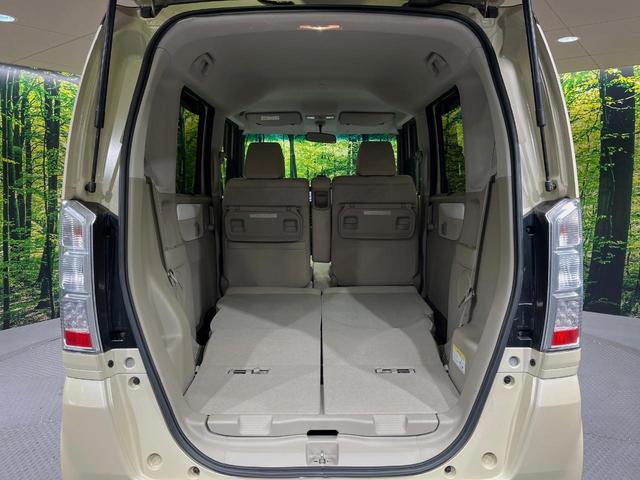 Ｎ－ＢＯＸ ２トーンカラースタイル　Ｇ・Ｌパッケージ　電動スライドドア　純正ＳＤナビ　バックカメラ　禁煙車　スマートキー　ビルトインＥＴＣ　オートエアコン　電動格納ミラー　Ｂｌｕｅｔｏｏｔｈ再生　ＣＤ　ＤＶＤ再生（50枚目）