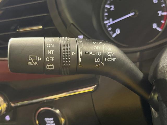 ＭＡＺＤＡ３ファストバック ２０Ｓバーガンディ　セレクション　純正８．８型ナビ　全周囲カメラ　赤本革シート　禁煙車　メモリーパワーシート　シートヒーター　ステアリングヒーター　衝突軽減　レーダークルーズ　クルージングトラフィックサポート　ＢＳＭ　ＥＴＣ　ＨＵＤ（34枚目）