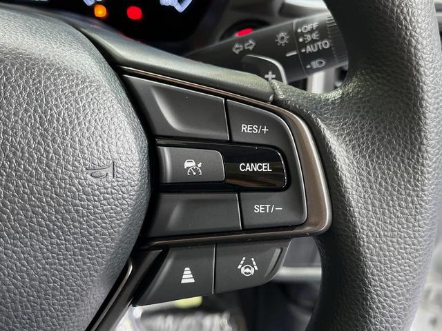 ＷＲ－Ｖ Ｘ　バックカメラ　衝突被害軽減システム　レーダークルーズ　コーナーセンサー　スマートキー　ＬＥＤヘッド　オートマチックハイビーム　オートライト　オートエアコン　Ｂｌｕｅｔｏｏｔｈ　フルセグ　パドルシフト（5枚目）