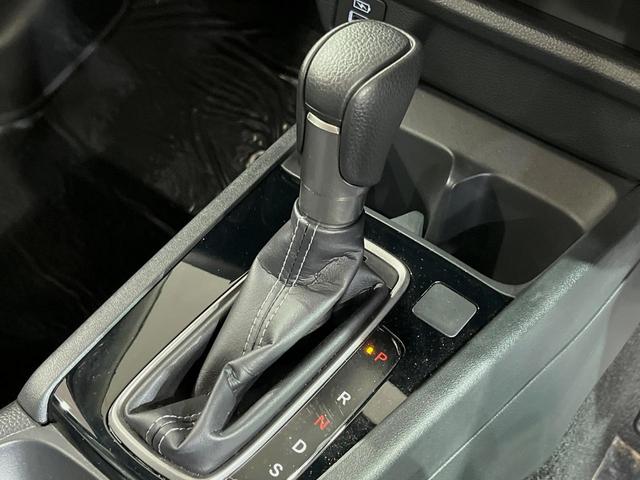ＷＲ－Ｖ Ｘ　バックカメラ　衝突被害軽減システム　レーダークルーズ　コーナーセンサー　スマートキー　ＬＥＤヘッド　オートマチックハイビーム　オートライト　オートエアコン　Ｂｌｕｅｔｏｏｔｈ　フルセグ　パドルシフト（23枚目）