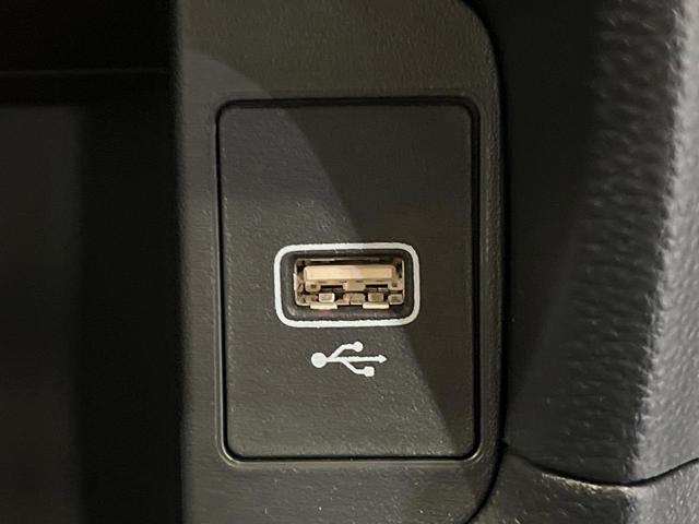 ＷＲ－Ｖ Ｘ　バックカメラ　衝突被害軽減システム　レーダークルーズ　コーナーセンサー　スマートキー　ＬＥＤヘッド　オートマチックハイビーム　オートライト　オートエアコン　Ｂｌｕｅｔｏｏｔｈ　フルセグ　パドルシフト（25枚目）