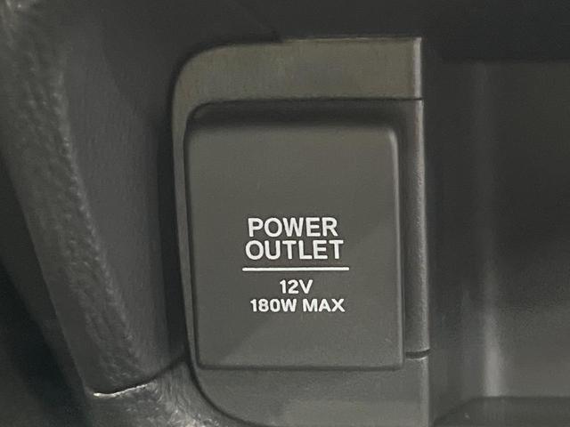 ＷＲ－Ｖ Ｘ　バックカメラ　衝突被害軽減システム　レーダークルーズ　コーナーセンサー　スマートキー　ＬＥＤヘッド　オートマチックハイビーム　オートライト　オートエアコン　Ｂｌｕｅｔｏｏｔｈ　フルセグ　パドルシフト（27枚目）