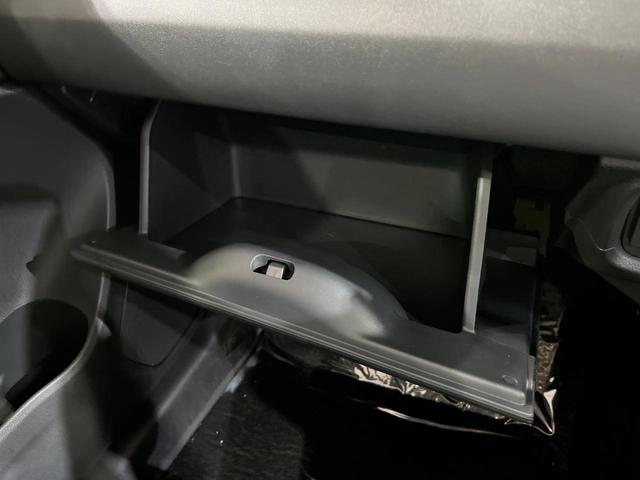 ＷＲ－Ｖ Ｘ　バックカメラ　衝突被害軽減システム　レーダークルーズ　コーナーセンサー　スマートキー　ＬＥＤヘッド　オートマチックハイビーム　オートライト　オートエアコン　Ｂｌｕｅｔｏｏｔｈ　フルセグ　パドルシフト（45枚目）