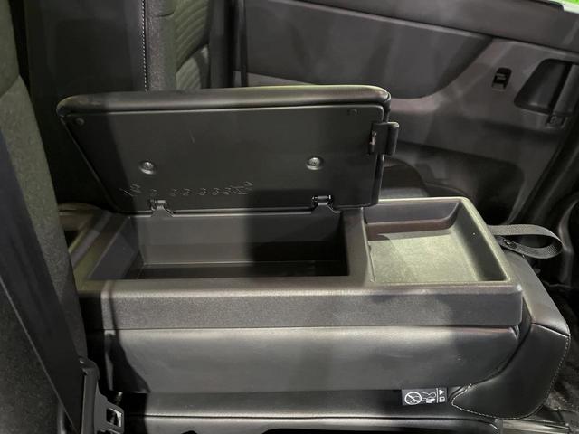 セレナ e-パワー ハイウェイスターV 純正12.3型ナビ 全周囲カメラ ETC2.0 前後ドライブレコーダー 禁煙車 プロパイロット デジタルインナーミラー ブラインドスポットモニター ワイヤレス充電 SOSコール 衝突軽減 両側電動ドア(34枚目)