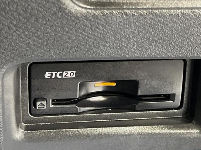 セレナ e-パワー ハイウェイスターV 純正12.3型ナビ 全周囲カメラ ETC2.0 前後ドライブレコーダー 禁煙車 プロパイロット デジタルインナーミラー ブラインドスポットモニター ワイヤレス充電 SOSコール 衝突軽減 両側電動ドア(6枚目)
