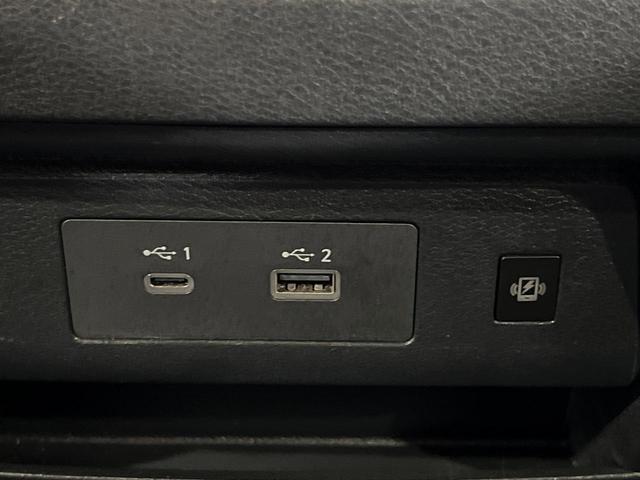 セレナ e-パワー ハイウェイスターV 純正12.3型ナビ 全周囲カメラ ETC2.0 前後ドライブレコーダー 禁煙車 プロパイロット デジタルインナーミラー ブラインドスポットモニター ワイヤレス充電 SOSコール 衝突軽減 両側電動ドア(64枚目)